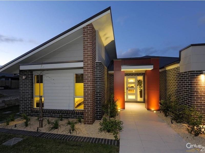 14 Redtail Street, Chisholm NSW 2322