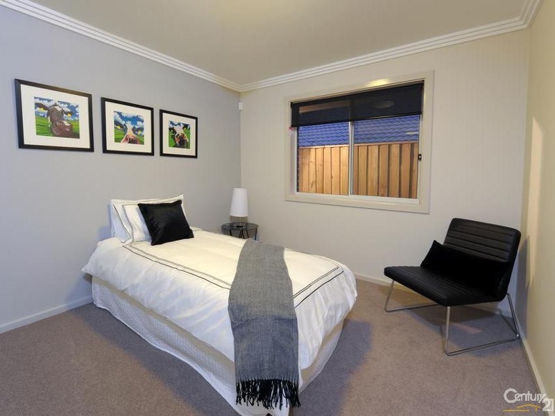 14 Redtail Street, Chisholm NSW 2322