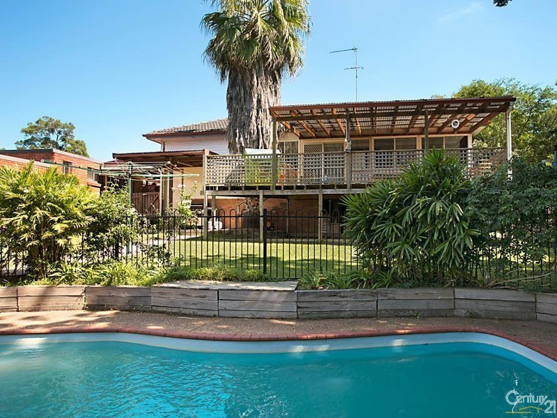 18 Tyrell Street, Tenambit NSW 2323