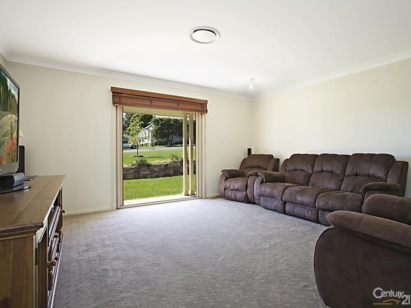 14 Clift Street, Greta NSW 2334