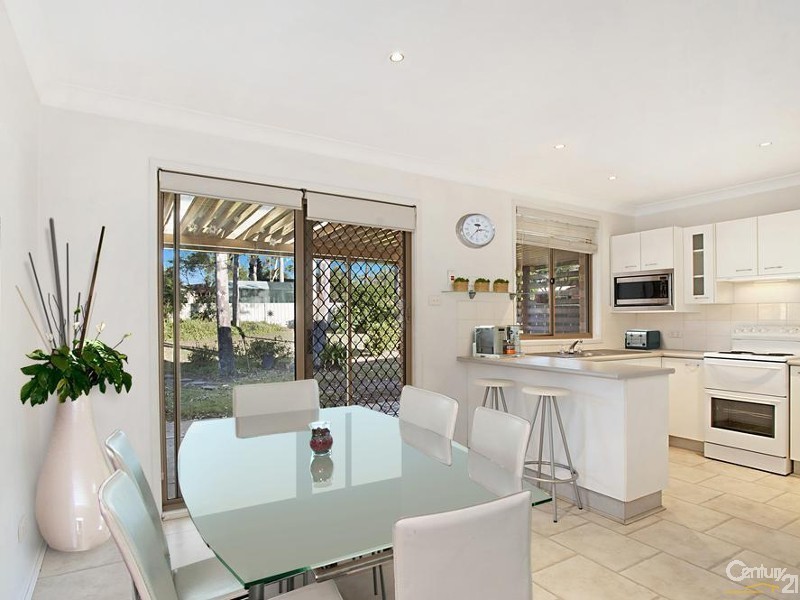 52 Melaleuca Drive, Metford NSW 2323
