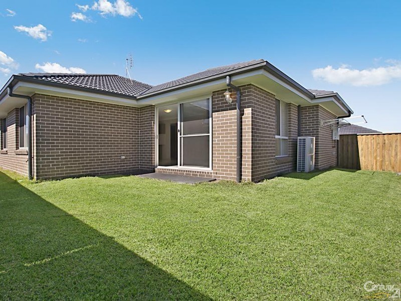 2 Oystercatcher Street, Aberglasslyn NSW 2320
