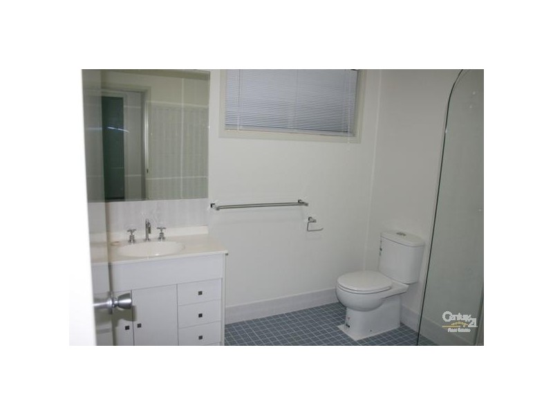 8/5 Justine Parade, Rutherford NSW 2320