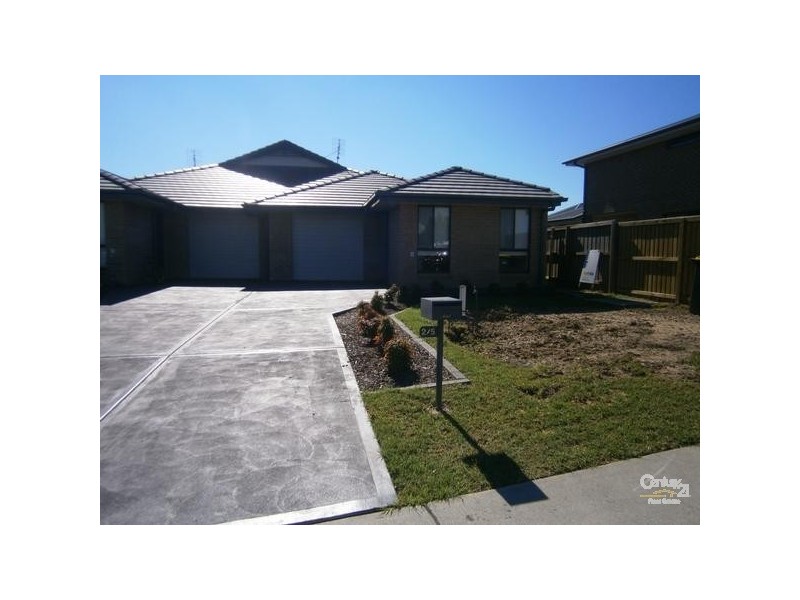 2/5 Darcy Circuit, Gillieston Heights NSW 2321