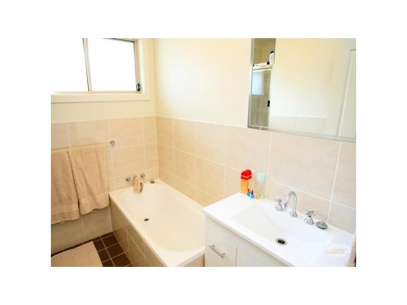 2/36 Neath Street, Pelaw Main NSW 2327