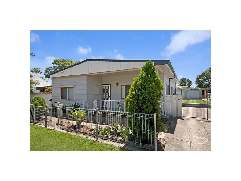 37 First Street, Weston NSW 2326