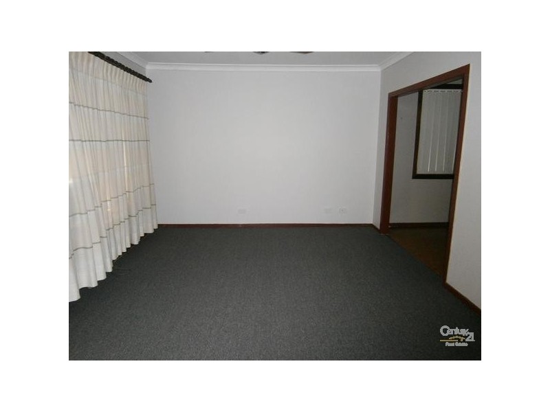 90 Robert Street, Tenambit NSW 2323