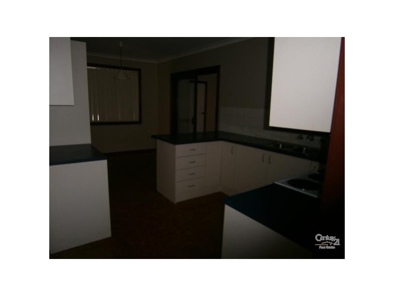 90 Robert Street, Tenambit NSW 2323