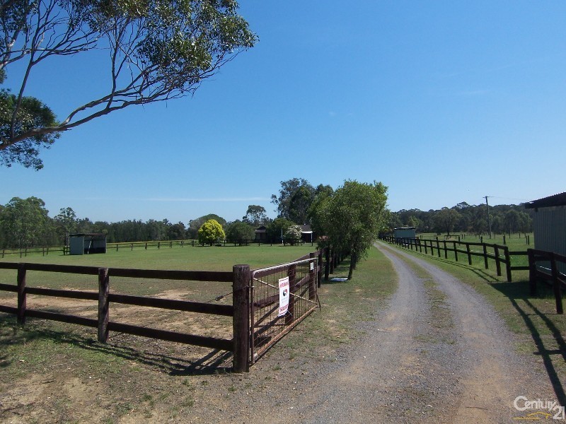 55 Lomas Lane, Lovedale NSW 2325