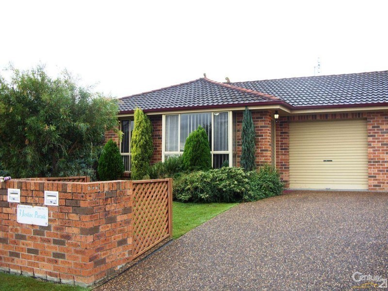 1/3  Justine Parade, Rutherford NSW 2320