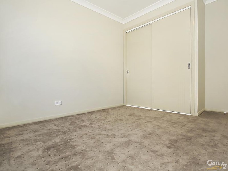 2 Oystercatcher St, Aberglasslyn NSW 2320