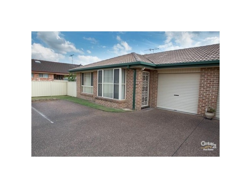 8/5 Justine Parade, Rutherford NSW 2320