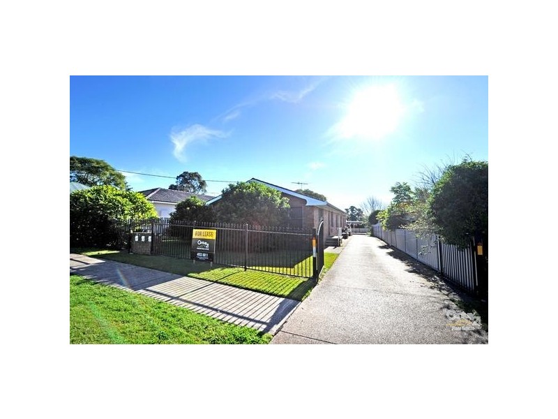 2/181 High Street, East Maitland NSW 2323