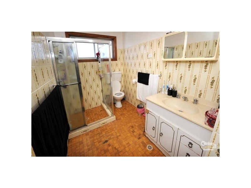 2/181 High Street, East Maitland NSW 2323