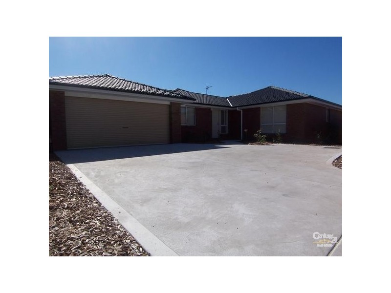 2/26 Stanley Close, Bolwarra Heights NSW 2320