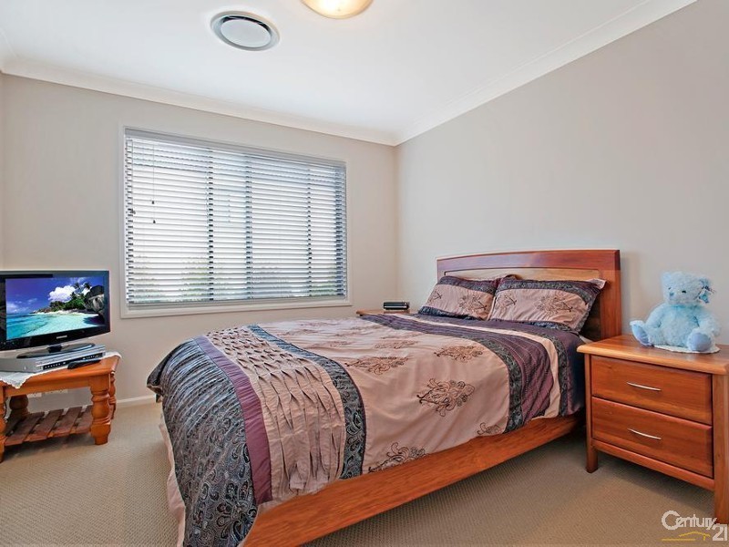 8 Tipperary Drive, Ashtonfield NSW 2323