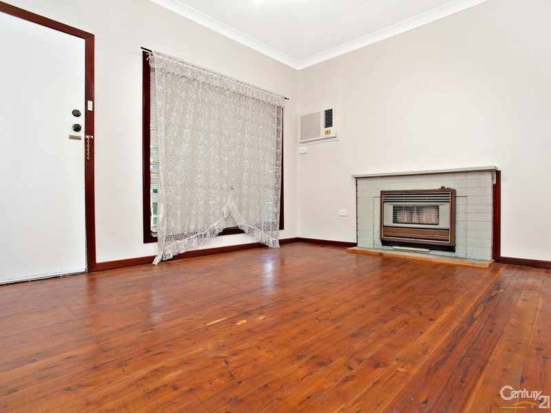 12 Thompson Street, Rutherford NSW 2320