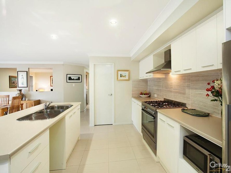 6 Osprey Crescent, East Maitland NSW 2323
