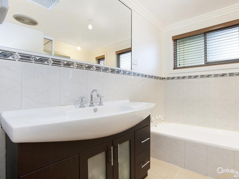 7 Cochrane Street, Tenambit NSW 2323