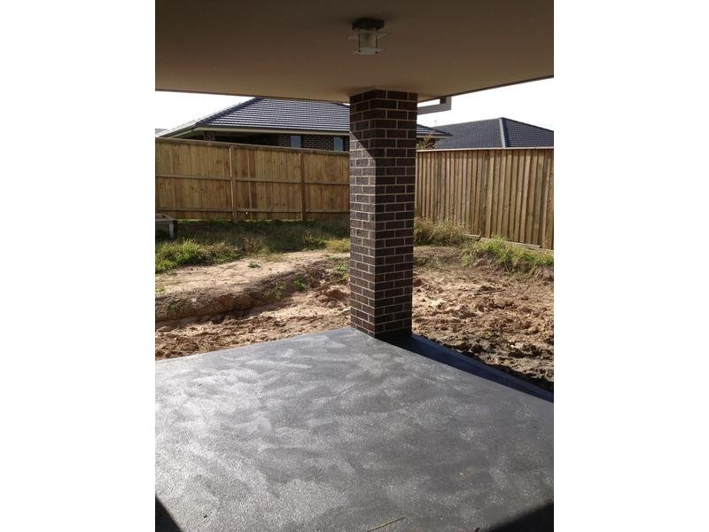 8 Les Circuit, Gillieston Heights NSW 2321
