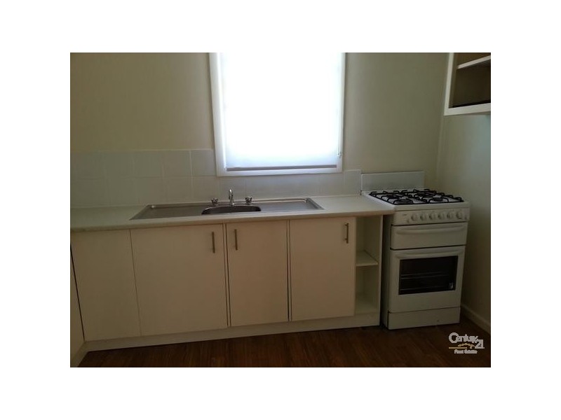 8 Neville Street, Rutherford NSW 2320