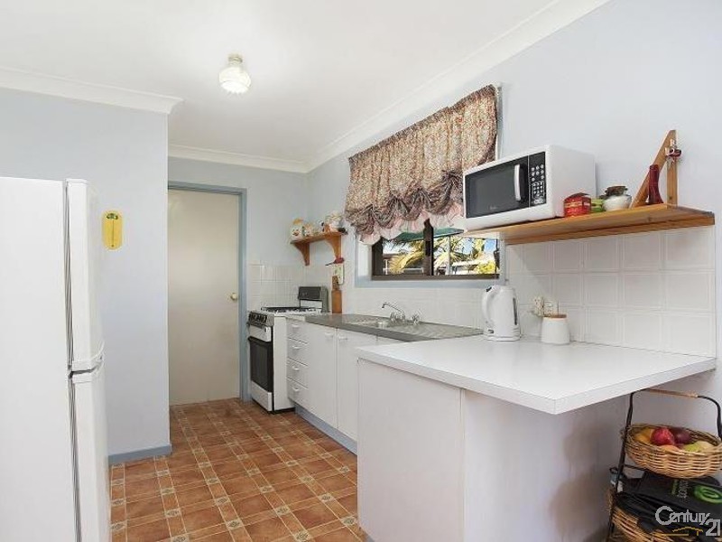 16 Bottlebrush Close, Metford NSW 2323