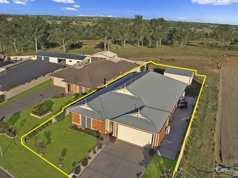 54  Diamond Circuit, Rutherford NSW 2320
