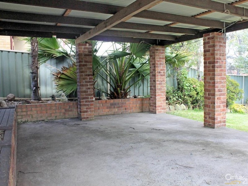 21 Clayton Crescent, Rutherford NSW 2320
