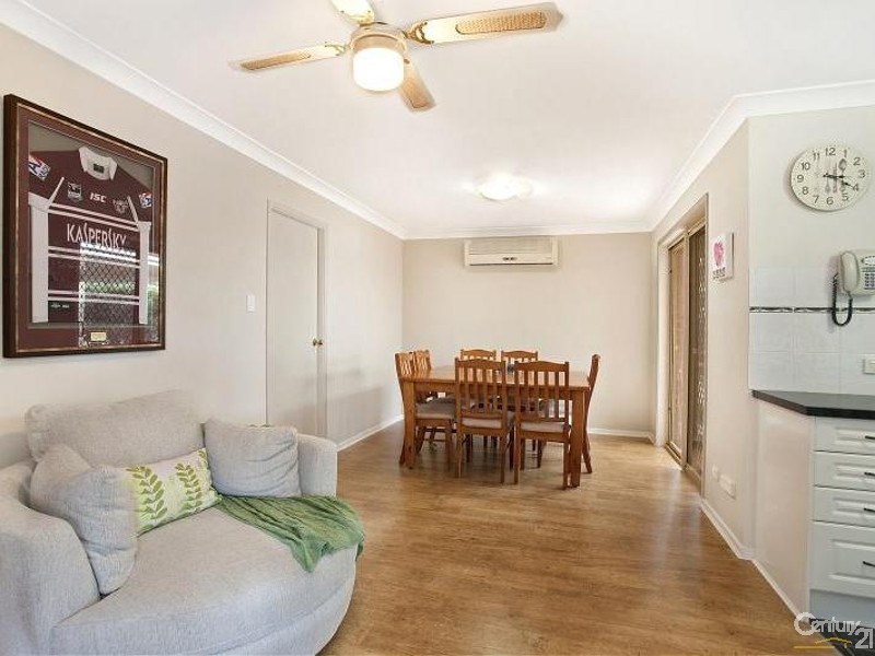 16 Coburn Circuit, Metford NSW 2323