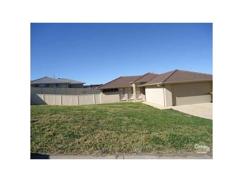 1 Andrew Court, Rutherford NSW 2320