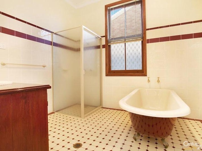 74 High Street, East Maitland NSW 2323