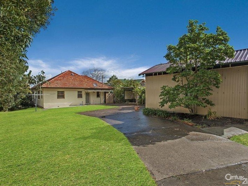 20 Raymond Terrace Road, East Maitland NSW 2323