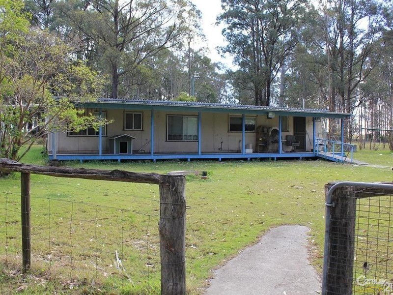 136 Horns Crossing Road, Paterson NSW 2421