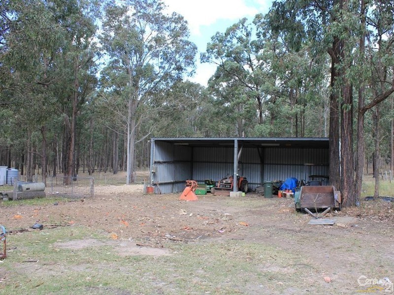 136 Horns Crossing Road, Paterson NSW 2421