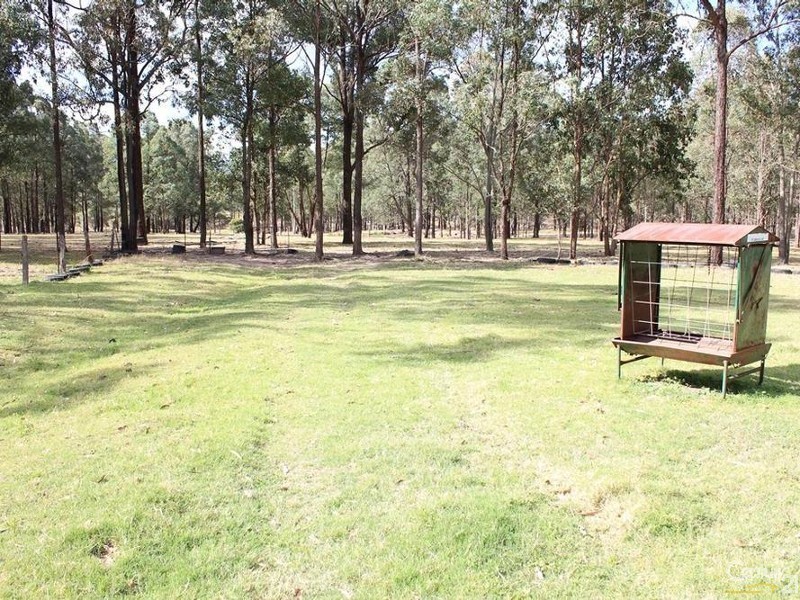 136 Horns Crossing Road, Paterson NSW 2421