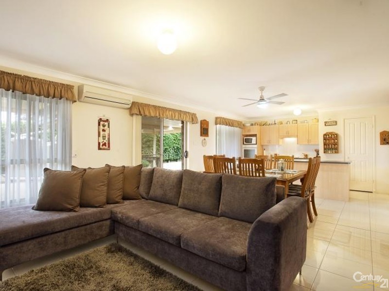 2 Dominic Cove, Rutherford NSW 2320