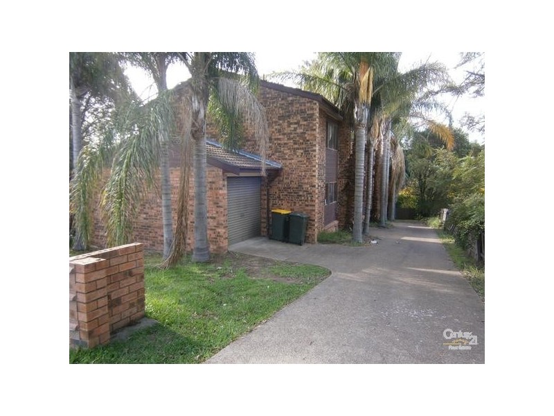2/15 Card Crescent, East Maitland NSW 2323