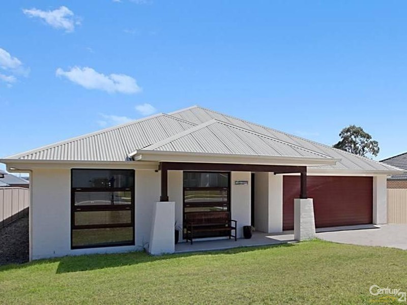 35 Ashton Drive, Heddon Greta NSW 2321