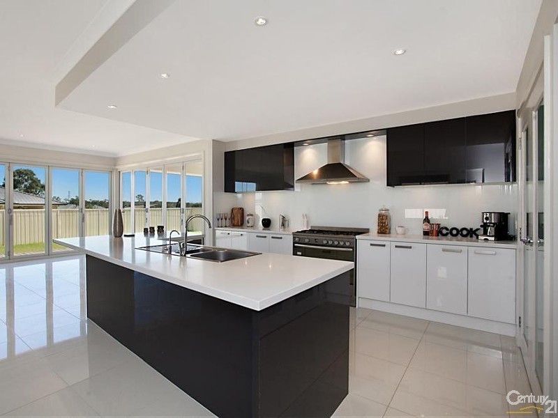 35 Ashton Drive, Heddon Greta NSW 2321