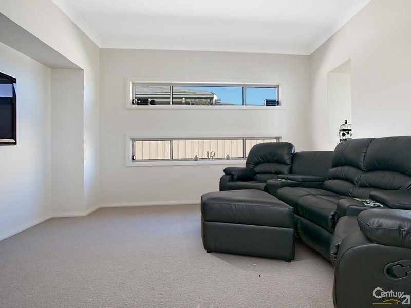 35 Ashton Drive, Heddon Greta NSW 2321