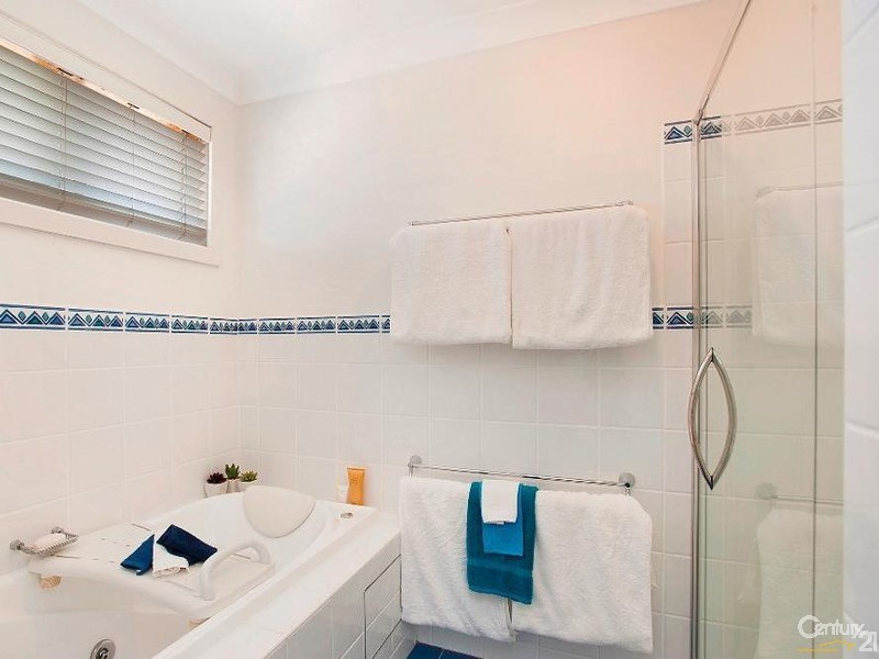 8 Liddell Avenue, Rutherford NSW 2320