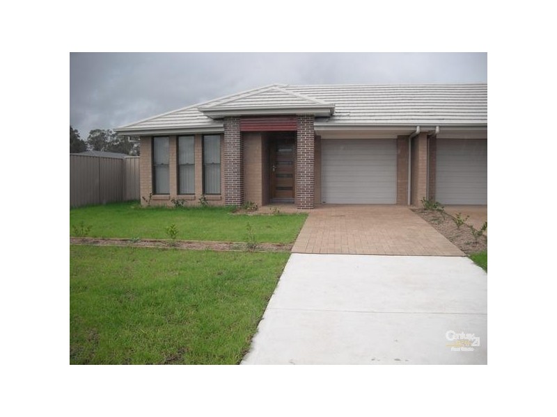 2/12 Connel Street, Heddon Greta NSW 2321