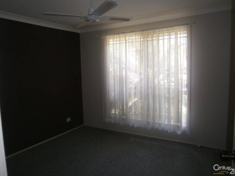 10 Carroll Avenue, Rutherford NSW 2320