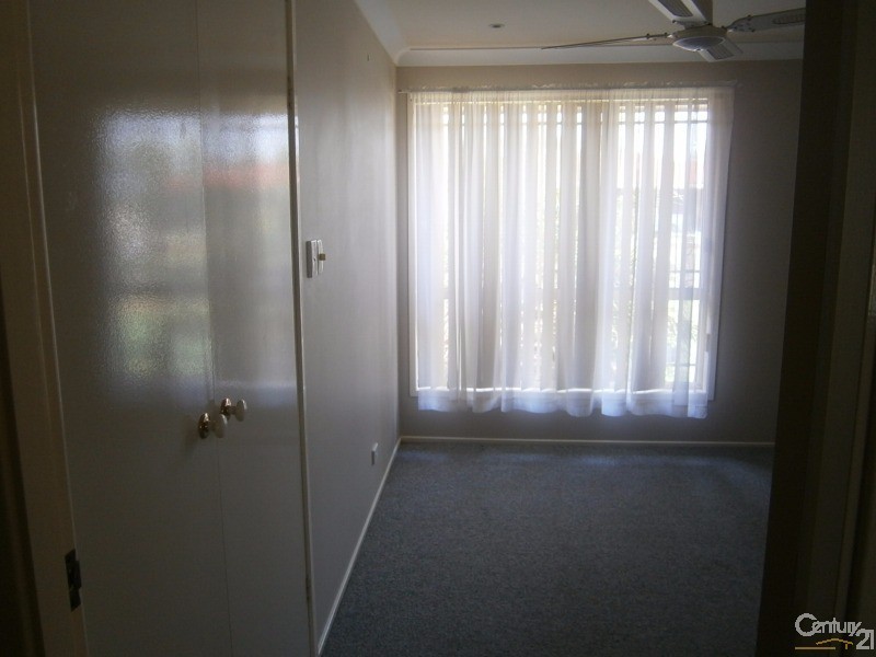 10 Carroll Avenue, Rutherford NSW 2320