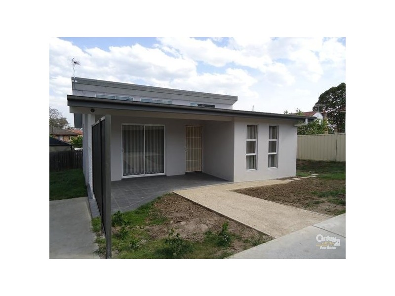 8A Neville Street, Rutherford NSW 2320