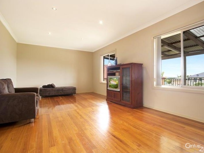 39 April Circuit, Bolwarra Heights NSW 2320