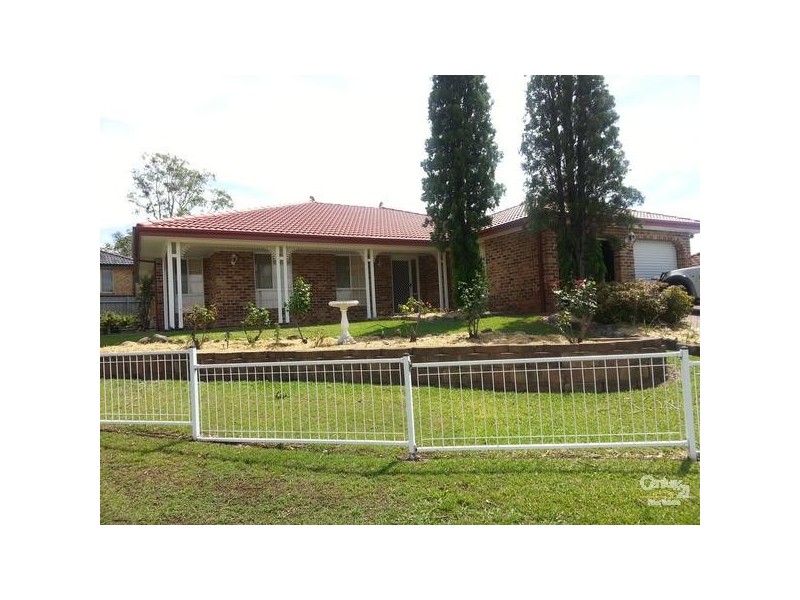 22 Clayton Crescent, Rutherford NSW 2320