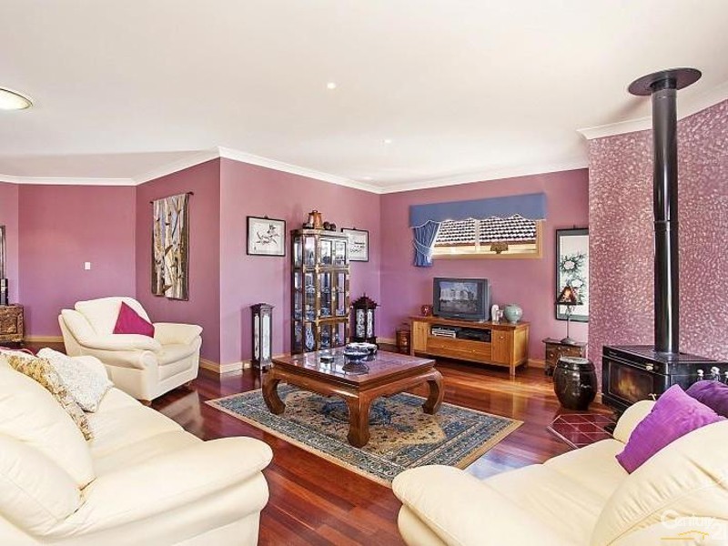 6 Donegal Drive, Ashtonfield NSW 2323