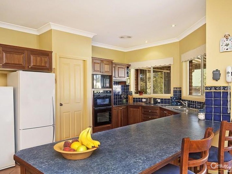 6 Donegal Drive, Ashtonfield NSW 2323