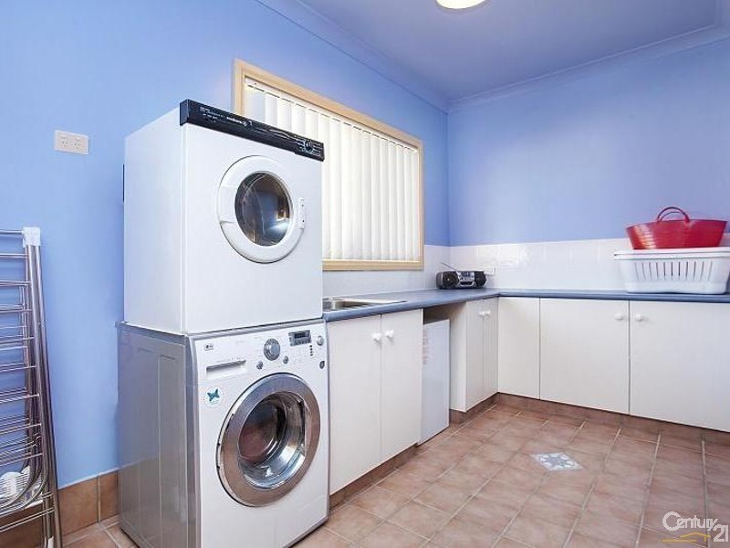 6 Donegal Drive, Ashtonfield NSW 2323